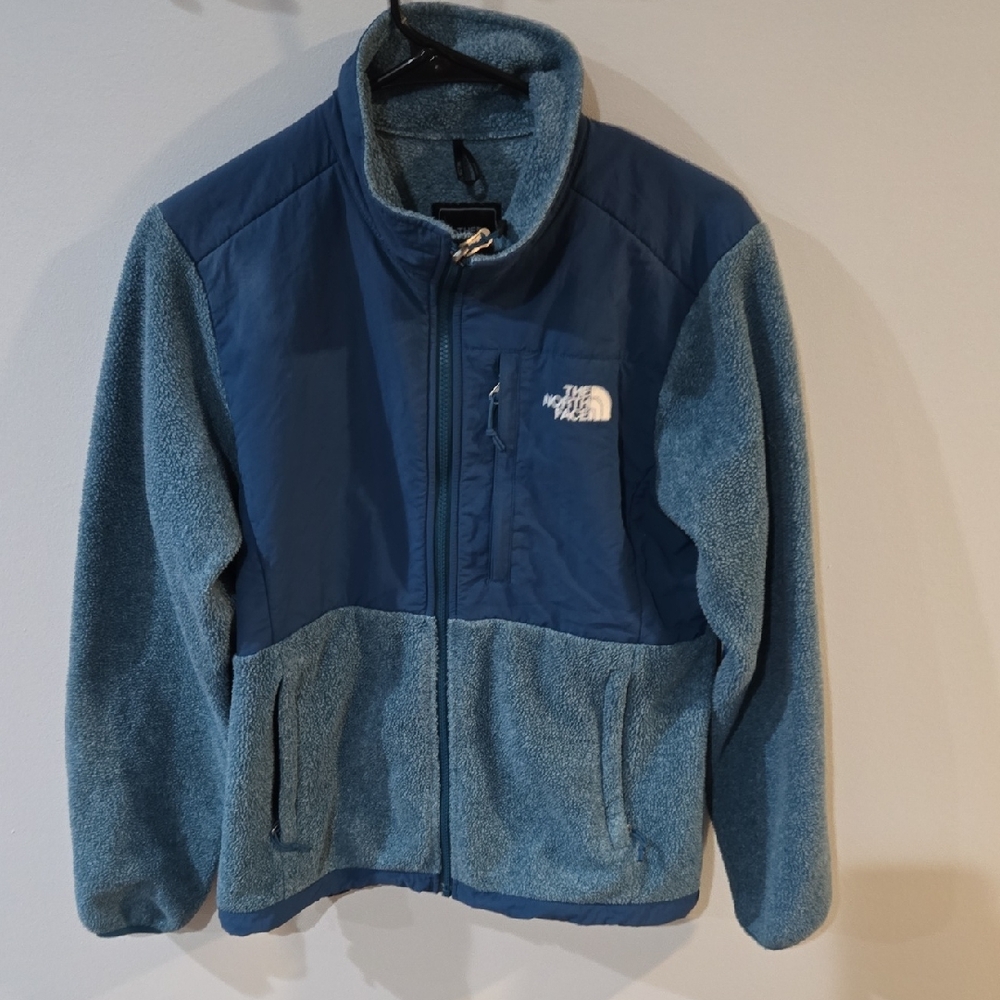 The North Face Two-Tone Blue Puffer Jacket